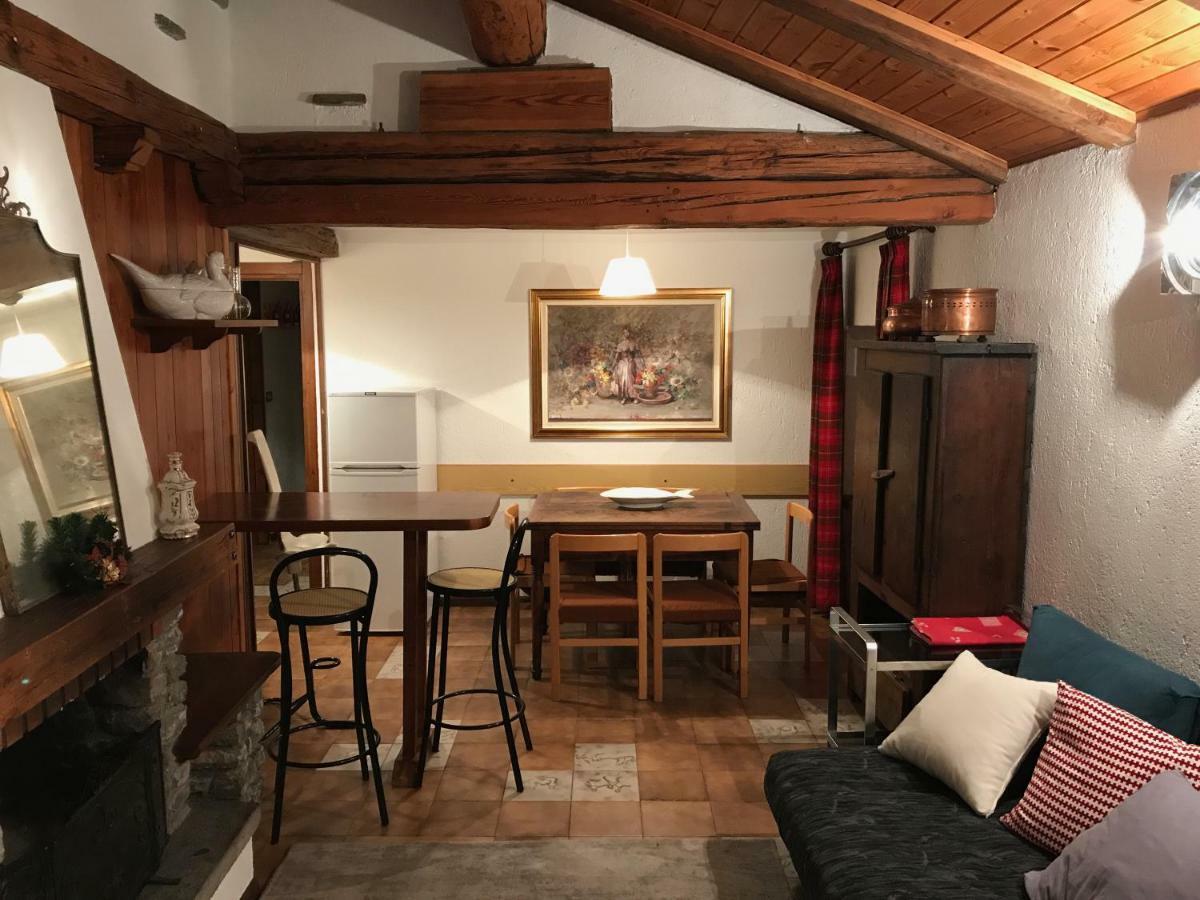 Hameau De Jadis Apartment Pre-Saint-Didier Luaran gambar